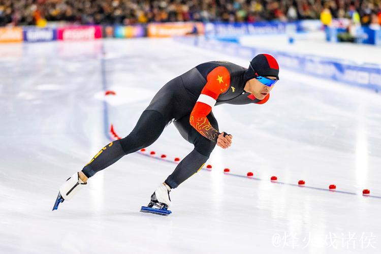 速滑世界杯海伦芬站 宁忠岩摘铜 速滑世界杯海伦芬站 宁忠岩摘铜